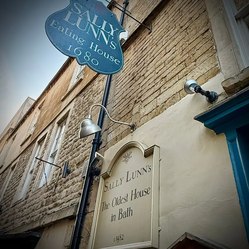 Abbey Green and Sally Lunn's